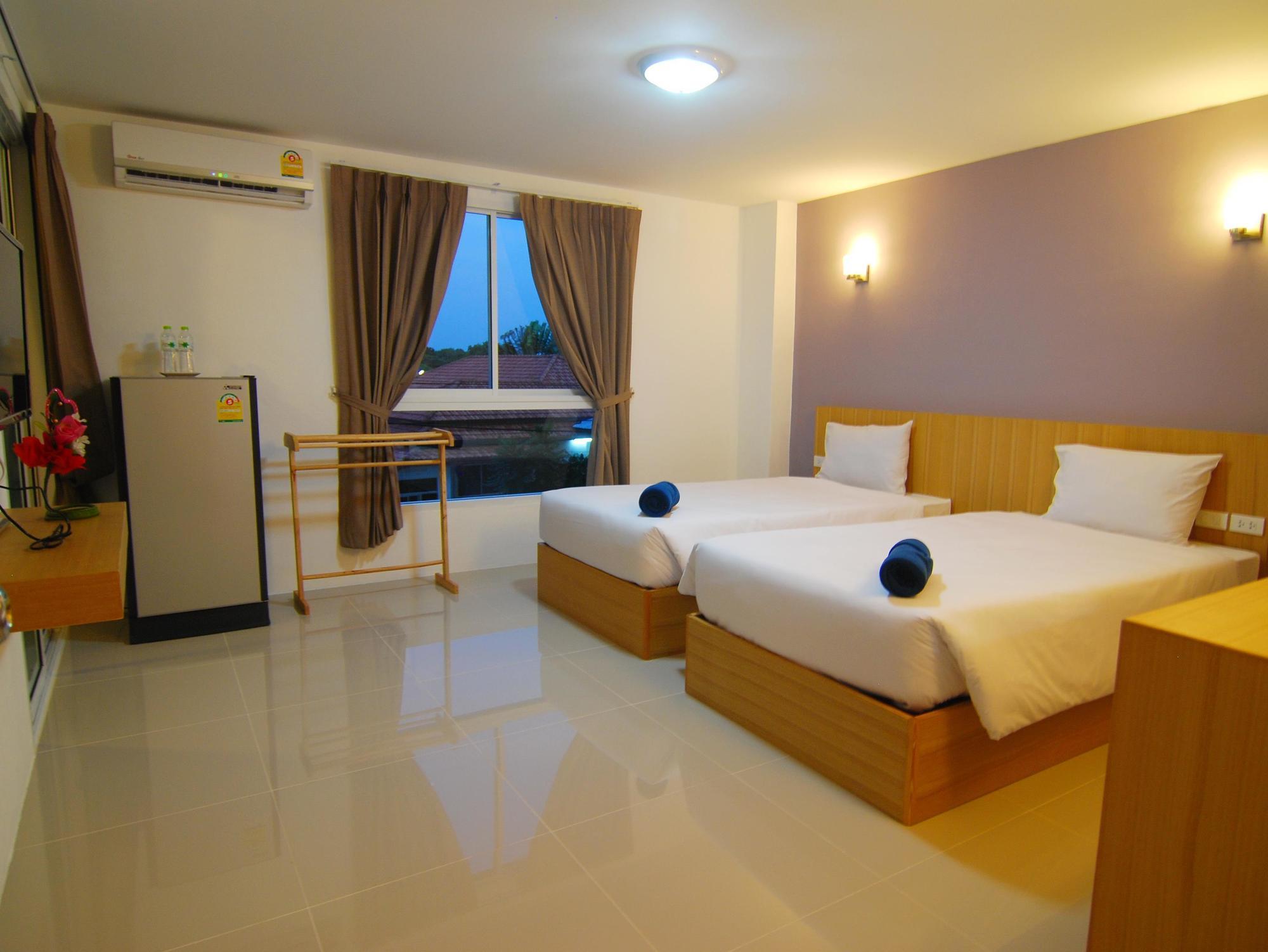 Leelawadee Naka Hotel Phuket Екстериор снимка