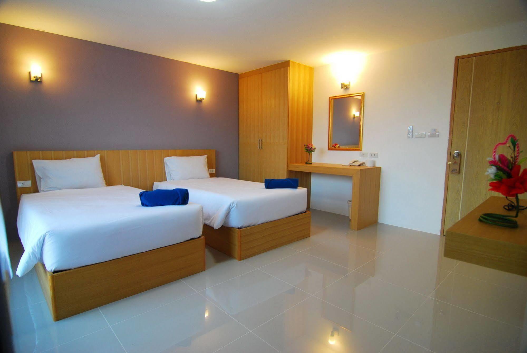 Leelawadee Naka Hotel Phuket Екстериор снимка